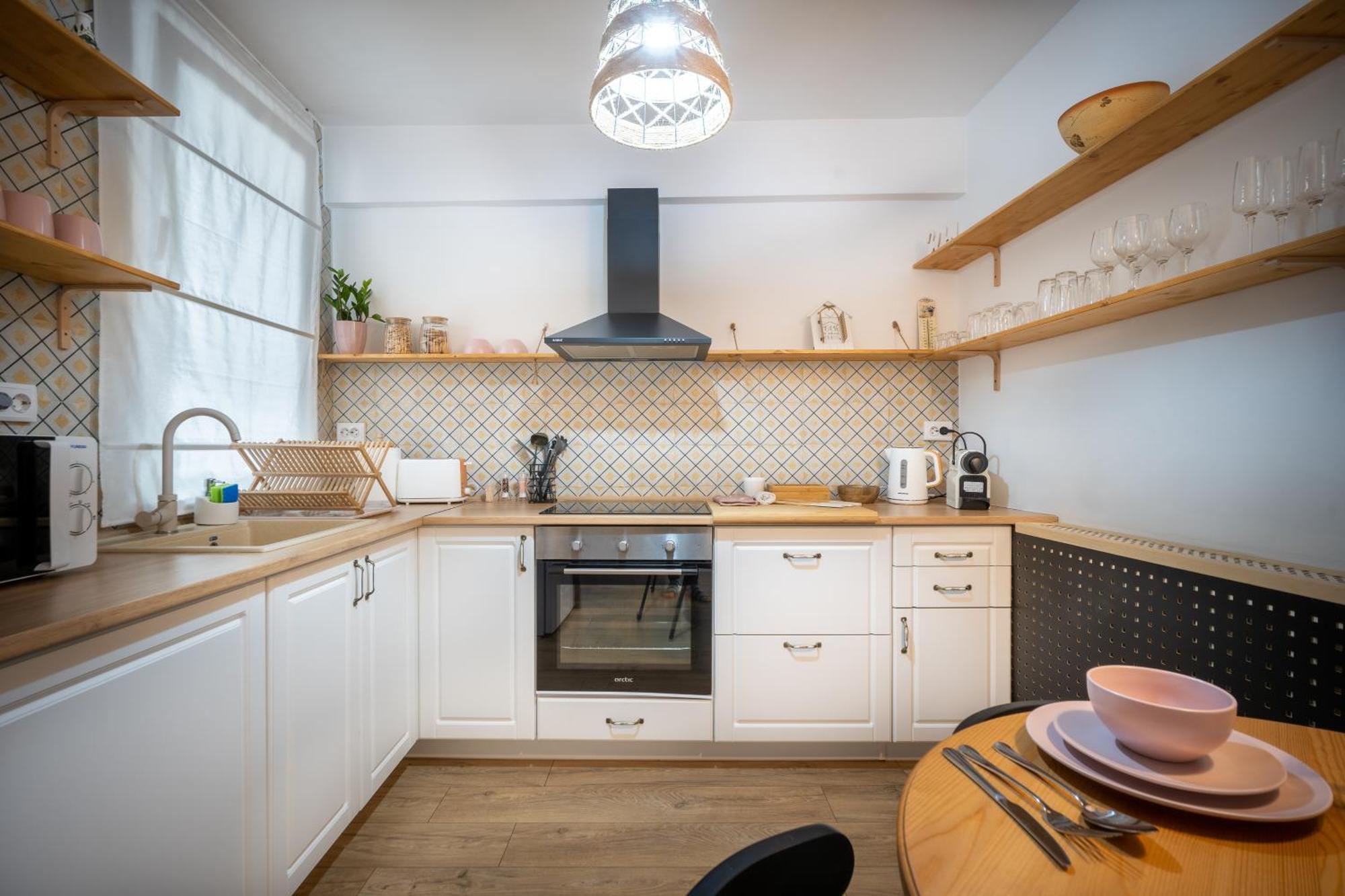 Boho Chic Escape - Hypercenter Lägenhet Cluj-Napoca Exteriör bild