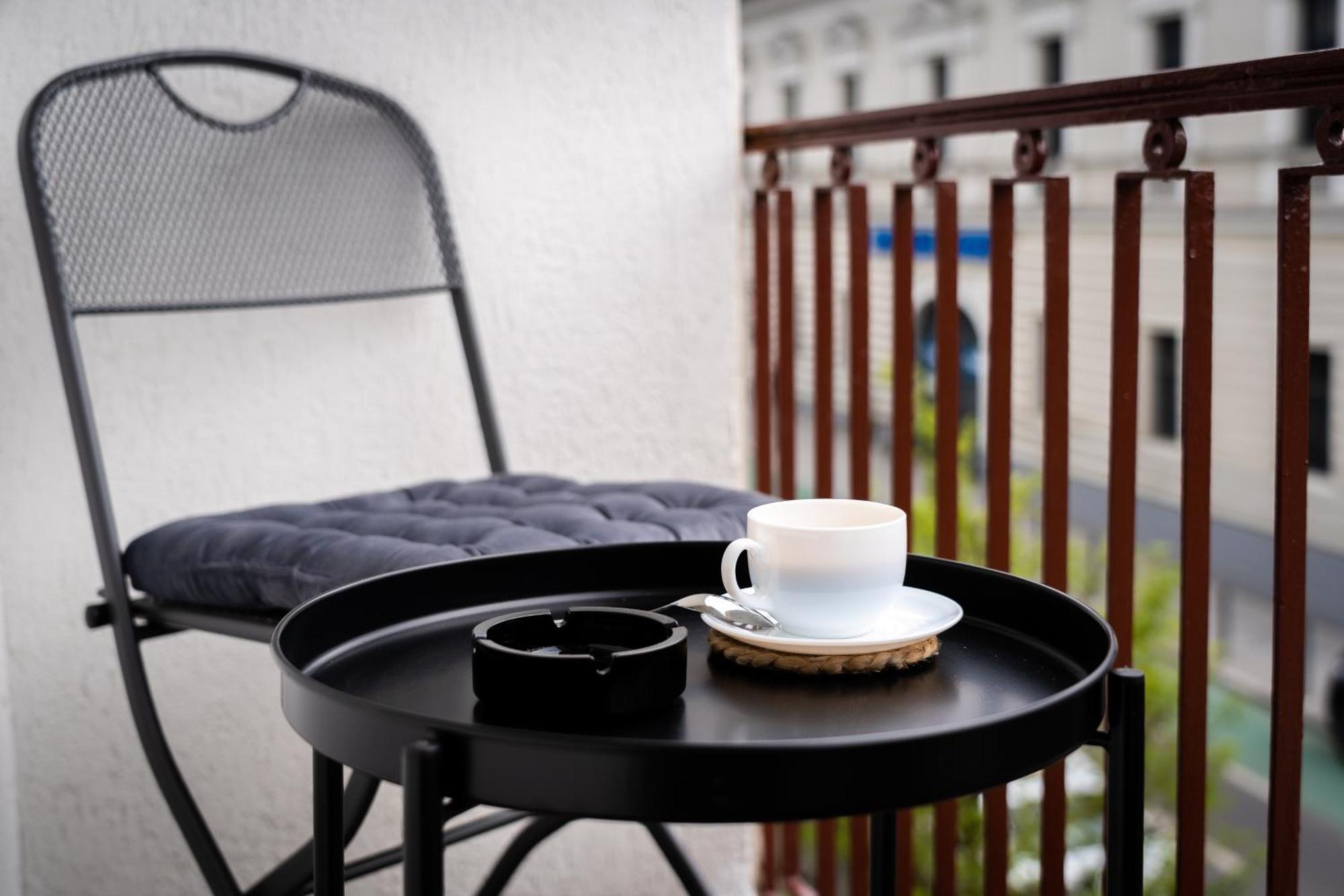 Boho Chic Escape - Hypercenter Lägenhet Cluj-Napoca Exteriör bild